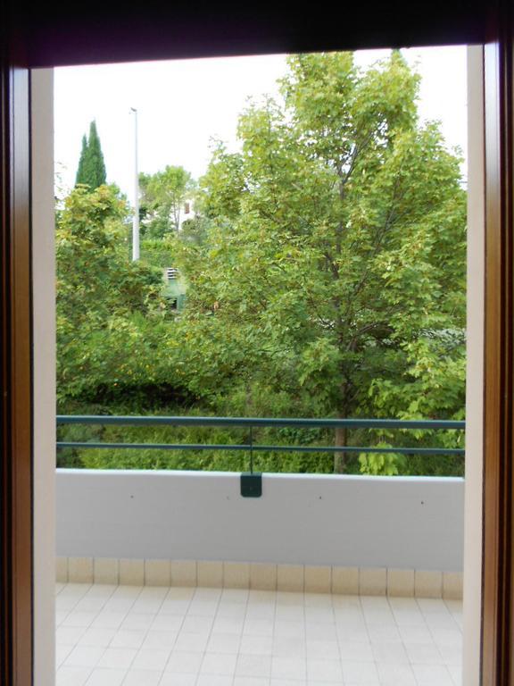 פסארו B&B San Bartolo חדר תמונה